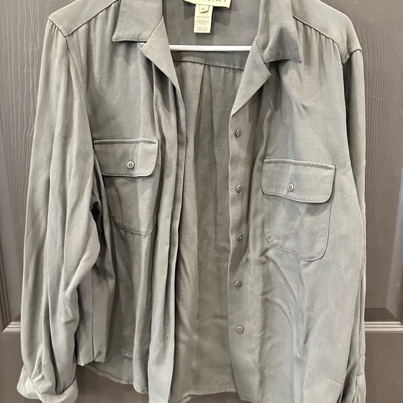 Grey button up - Picture 1 of 4